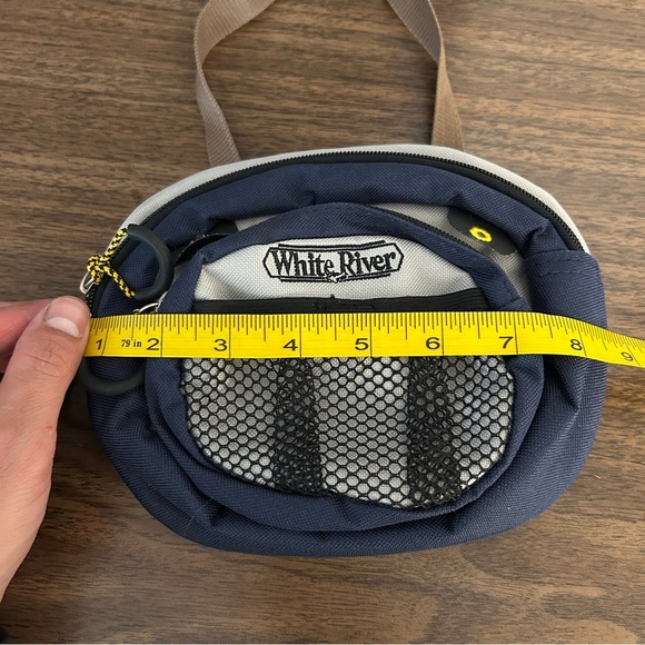 White River Gray and Navy Crossbody Bag - Picture 5 of 5